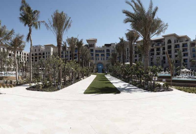 FIRST LOOK: Four Seasons Dubai at Jumeirah Beach
